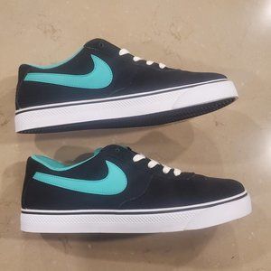 Nike SB Mavrk 2 - Mens 9